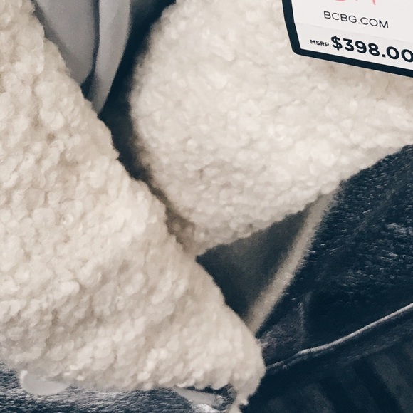 NWT $398 BCBGMAXAZRIA Silver Crop Jacket - Picture 5 of 5